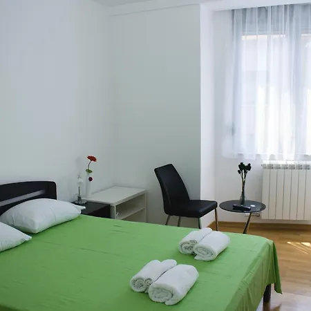 Botanical Garden Apartment Belgrad